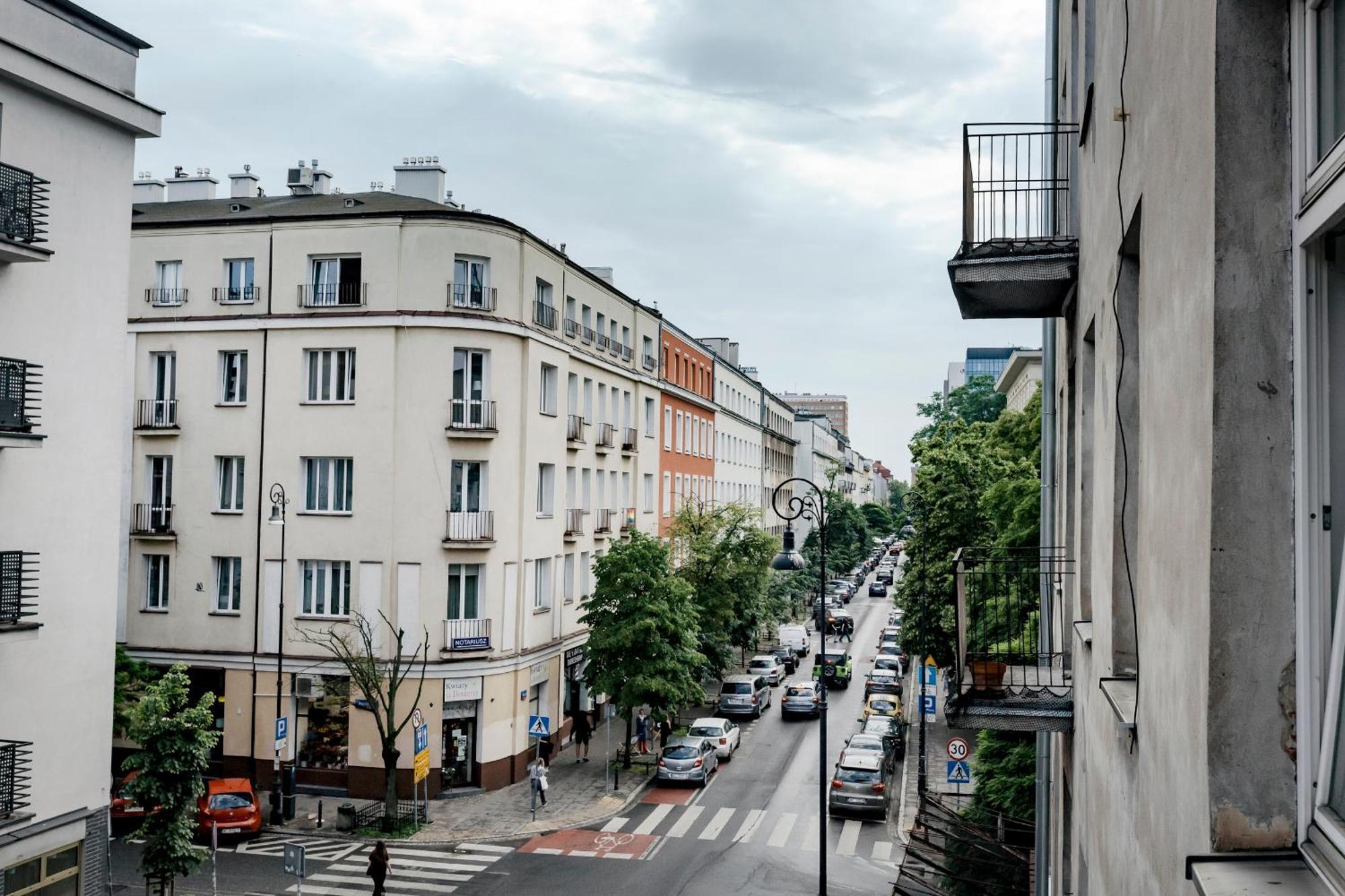 Wspolna 54a - Bezplatny Parking 450m - Balkon
